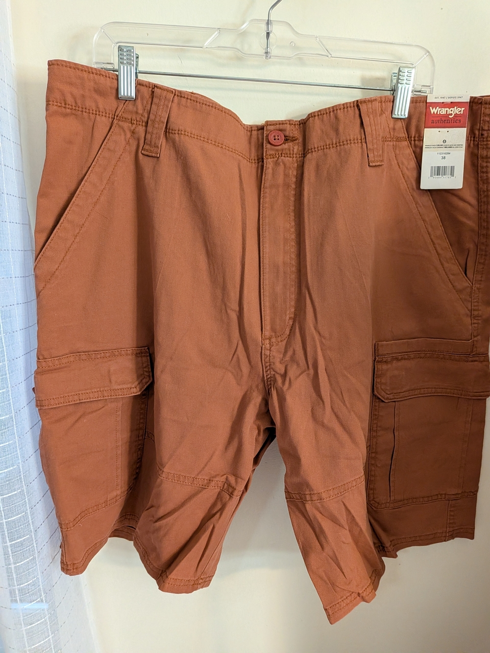 Wrangler Men’s Rust Brown Cargo Shorts